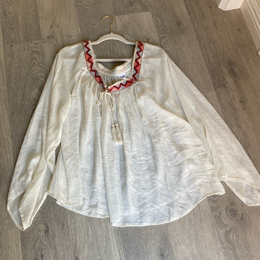 Wrangler White Flowy women's shirt size XL
